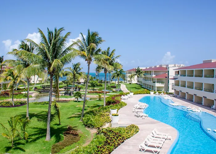 Pool Side King Suite