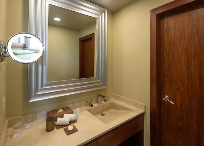 Superior Deluxe Room